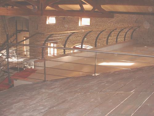 Cliquer pour fermer la fentre -  ESCALIER SALLE DE RECEPTION